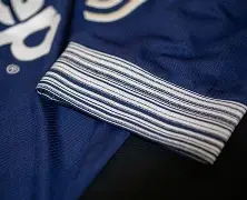 尤文图斯客场逆转，赢得球迷掌声的简单介绍