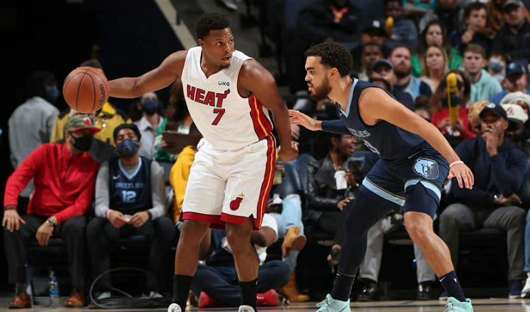 俄罗斯球队惊险晋级，意外黑马崛起