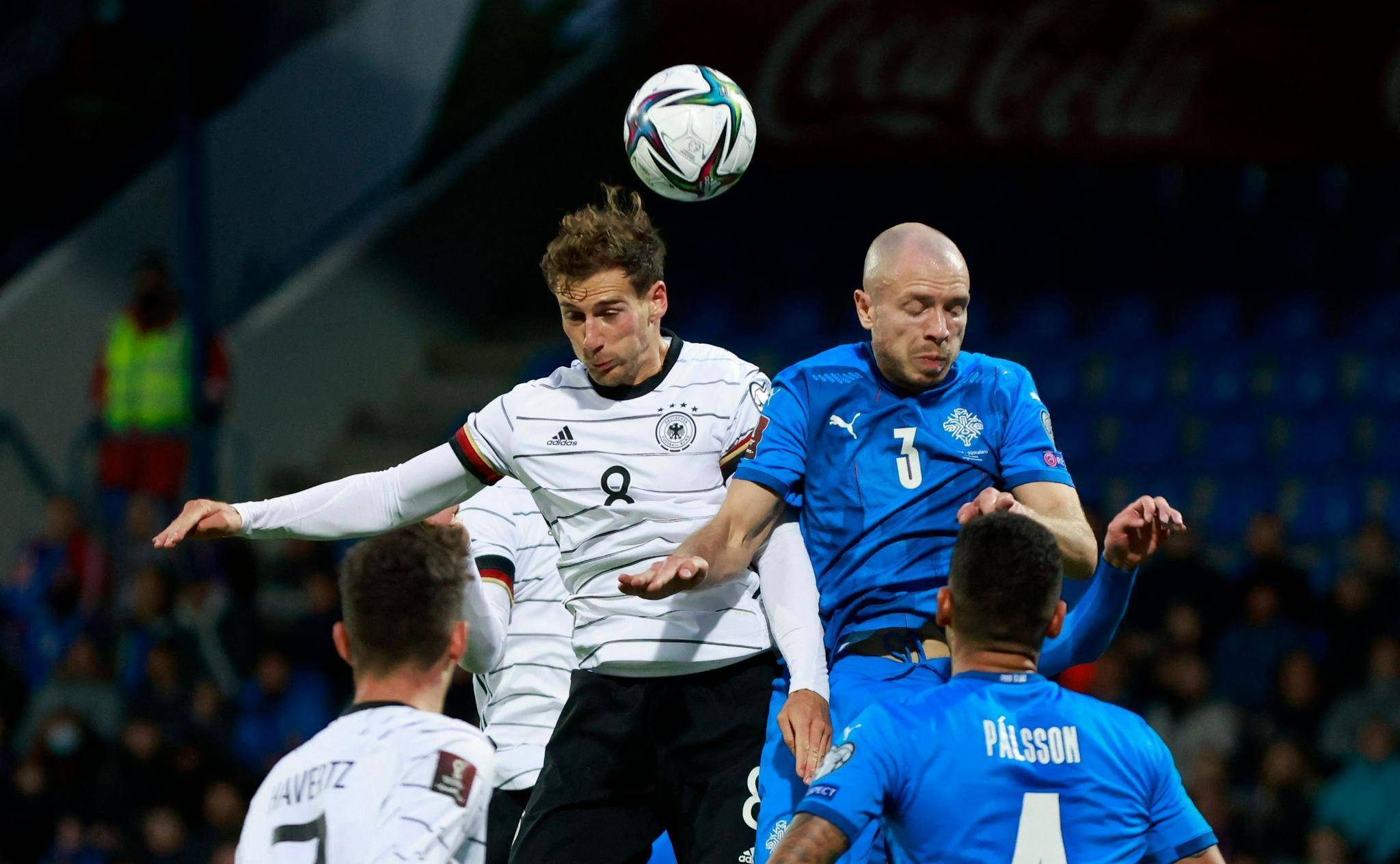 欧预赛更新：乌克兰队斗志昂扬，永不言败向前冲的简单介绍